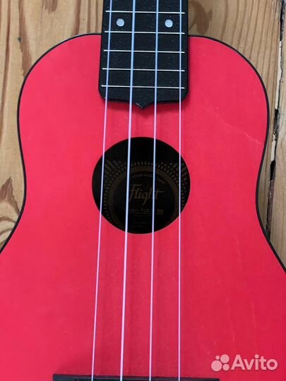 Укулеле flight сопрано TUS35Red