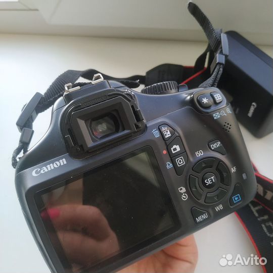 Зеркальный фотоаппарат canon eos 1100d