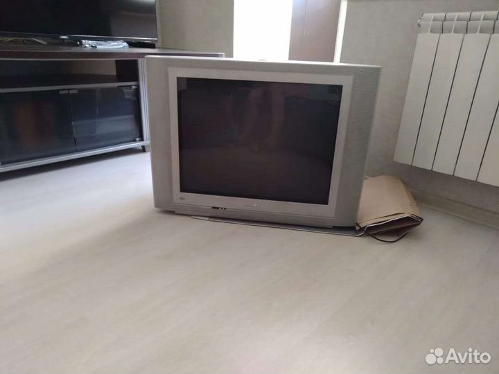 Тумбочка под телевизор бу