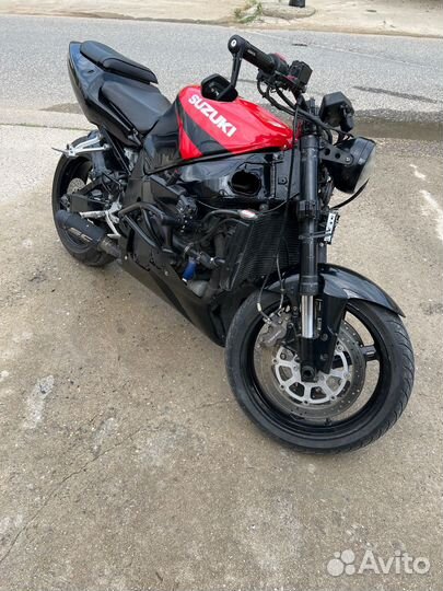 Suzuki k1 gsx-r 750