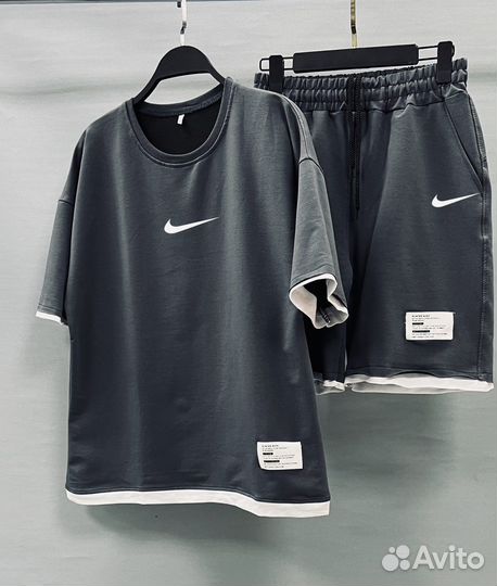 Летний костюм Nike шорты с футболкой