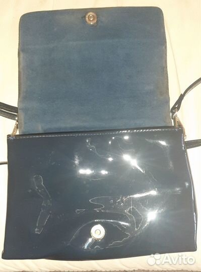 Сумка лаковая кожа