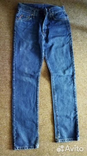 Новые джинсы на подростка