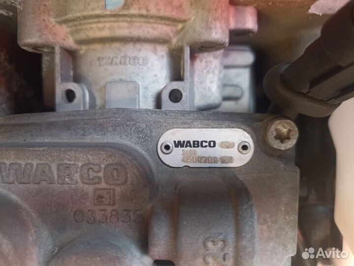 41211412 Кран тормозной главный Iveco Stralis