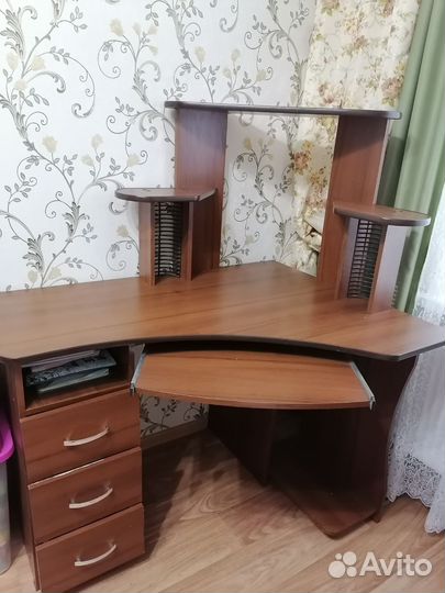 Компьютерный стол бу