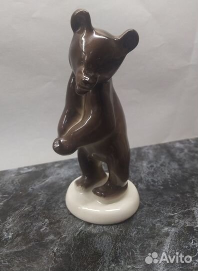 Фарфоровый мишка