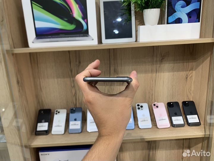 iPhone 8 Plus, 64 ГБ