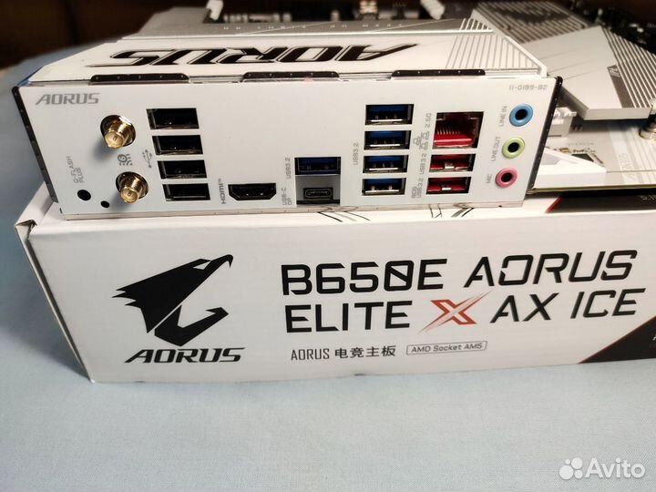 Материнская плата b650e aorus elite x ax ice новая