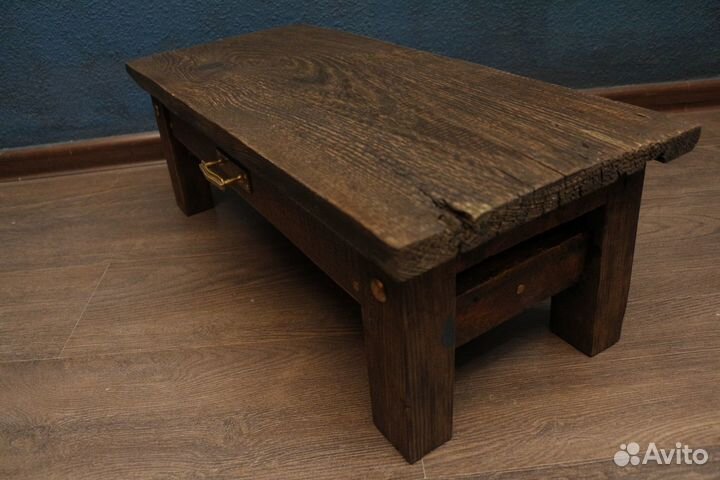 Столик-тумба из массива (дизайнерский)