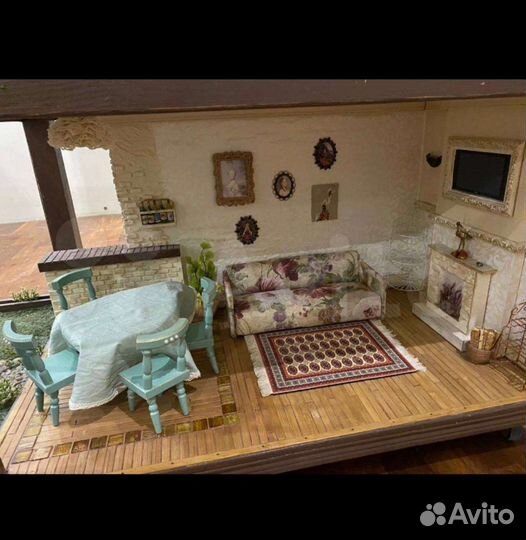 Домик кукольный ручная, эксклюзивная работа