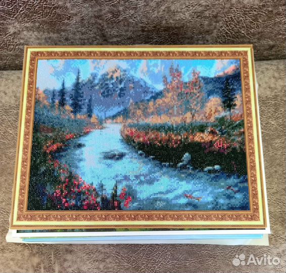 Картина из алмазной мозаики (много)