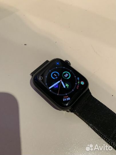 Часы Apple Watch Series 4 Space Gray Aluminum Case