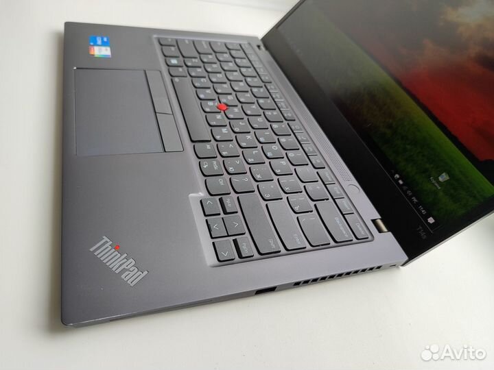 Lenovo ThinkPad T14S Gen2/i5-1135G7/8/256/FHD/IPS