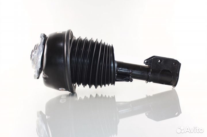 Пневмостойка Мерседес 218 CLS 4Matic передняя