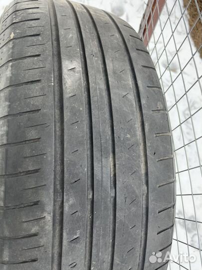 Yokohama BluEarth A34 215/65 R17 99