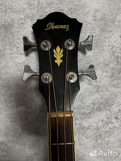 Акустическая бас гитара Ibanez