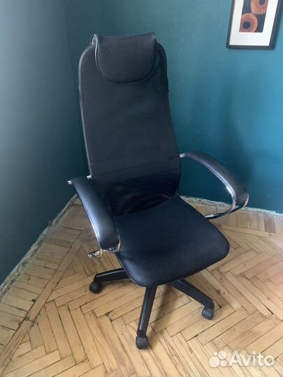 Компьютерное кресло
