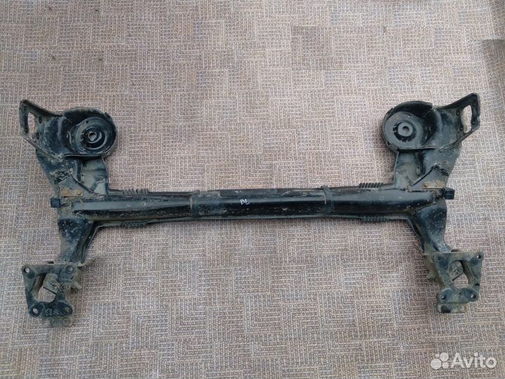 Балка задняя Partner Berlingo 2012г