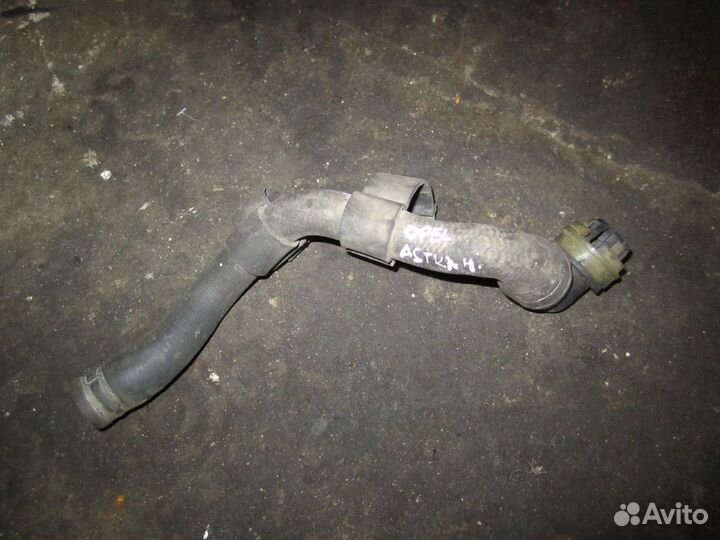 Патрубок охлаждения opel astra h 1.6 3