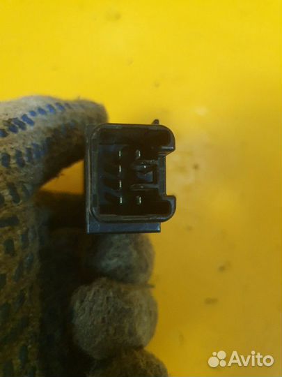 Кнопка увеличения яркости панели приборов мазда6 m