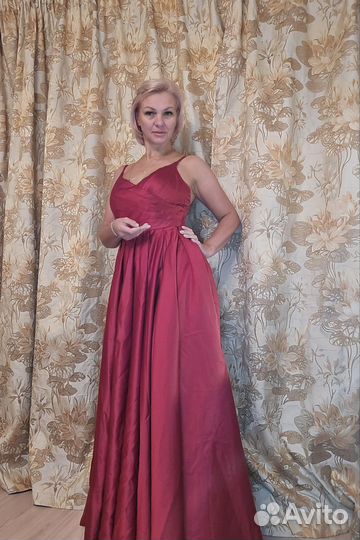 Платье женское вечернее