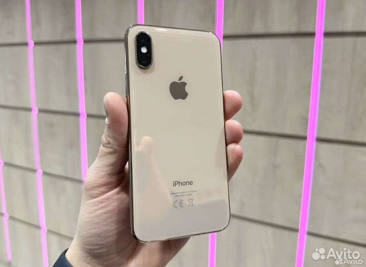 Телефон iPhone xs