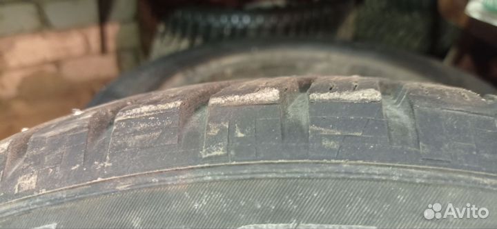 Kumho I'Zen KW31 205/55 R16