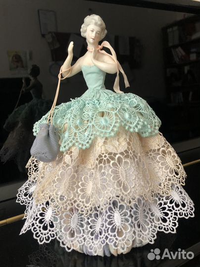 Антикварная кукла Half doll