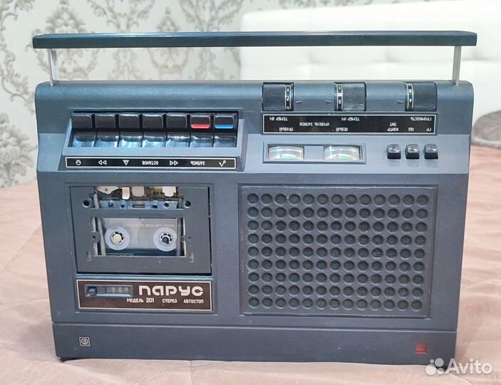 Кассетный магнитофон Парус 201