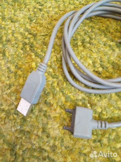 Кабель для телевизора.Зарядки.Переходники