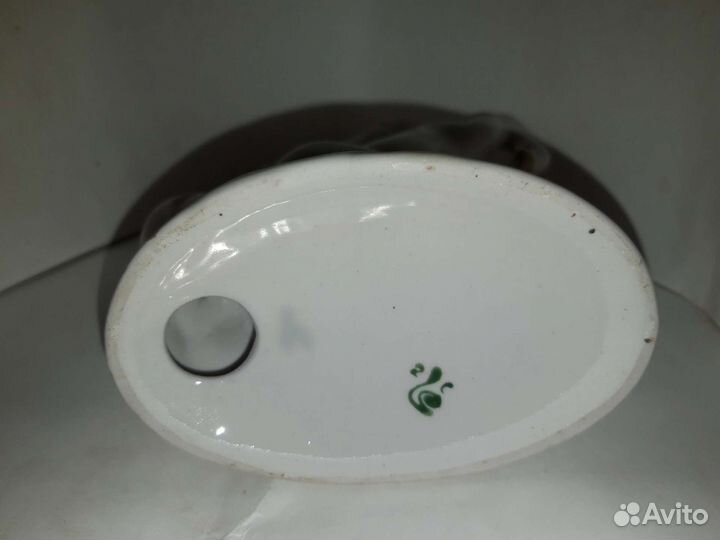 Коньфарфоровая статуэтка. Конь. Полонное. СССР