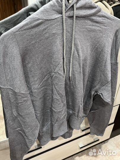 Кофточки женские