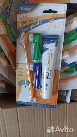 Набор зубная паста и щетки для чистки зубов собак