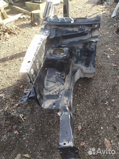 Лонжерон (четверть) передний правый Hyundai Tucson