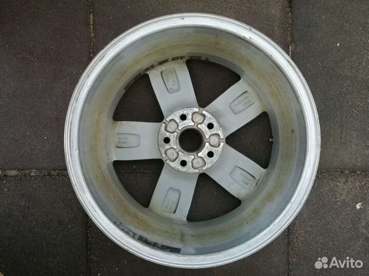 Диск R 17 Volkswagen Tiguan. 1 штука