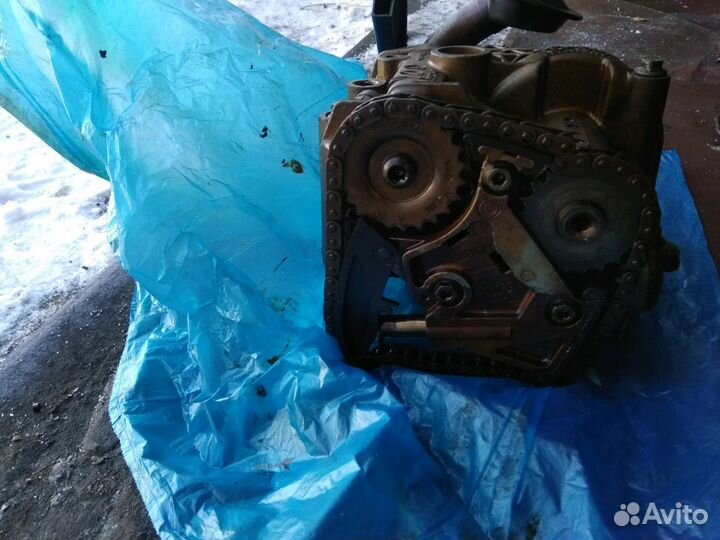 Масленый насос Ауди 2.0 ALT