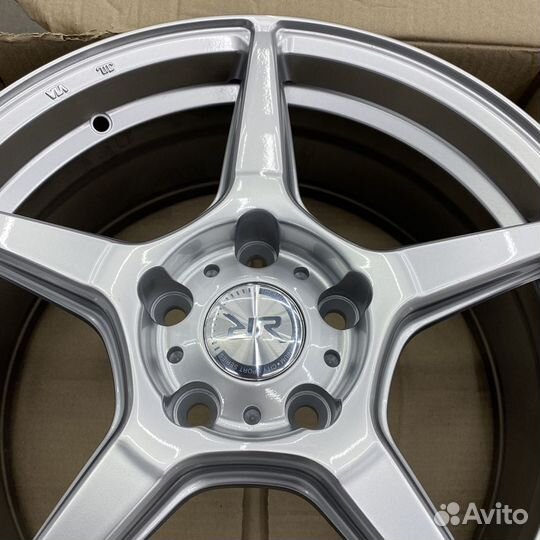 Диски новые 17 дюймов 5/114,3