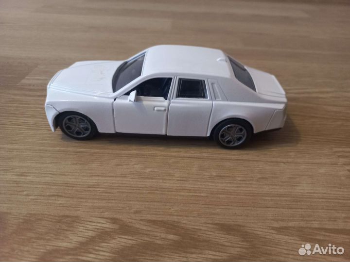 Автомобиль коллекционный