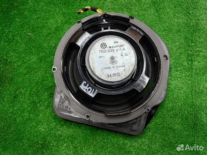 Динамик Volkswagen Touareg 7L