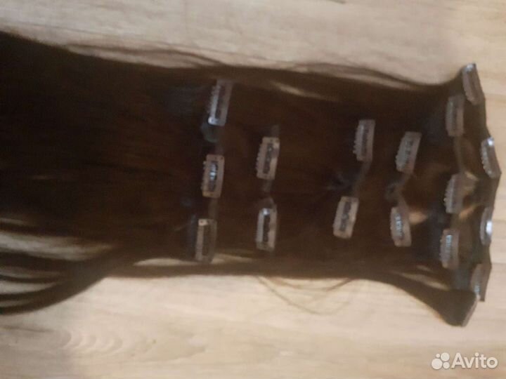 Волосы на заколках