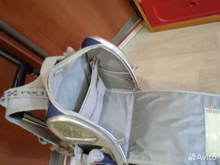 Школьный рюкзак на колесиках