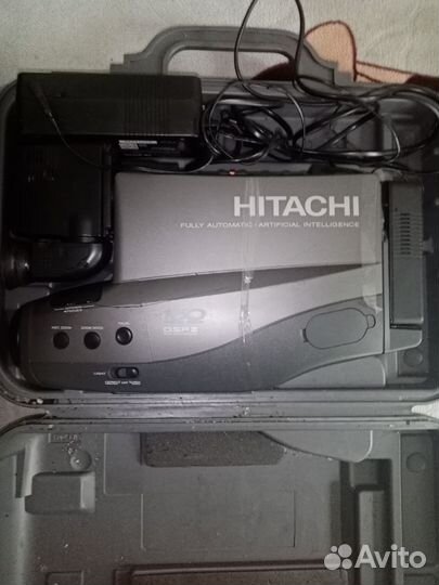 Видео камера hitachi