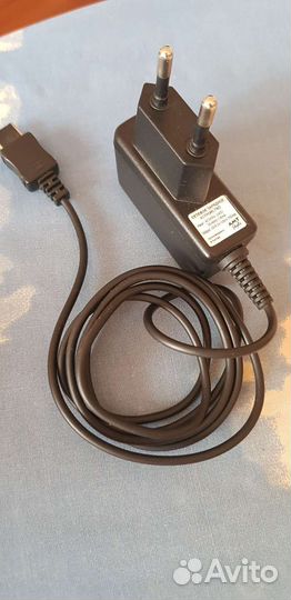 Сетевая зарядка