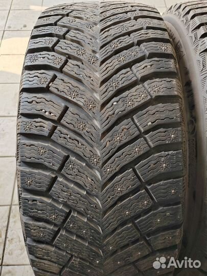 Michelin X-Ice North 4 225/55 R17