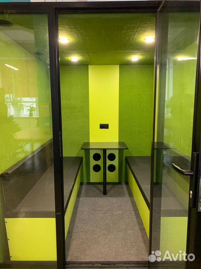 Акустическая кабина 