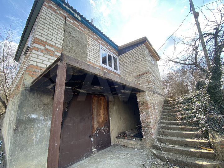 Дом 73,8 м² на участке 12 сот.