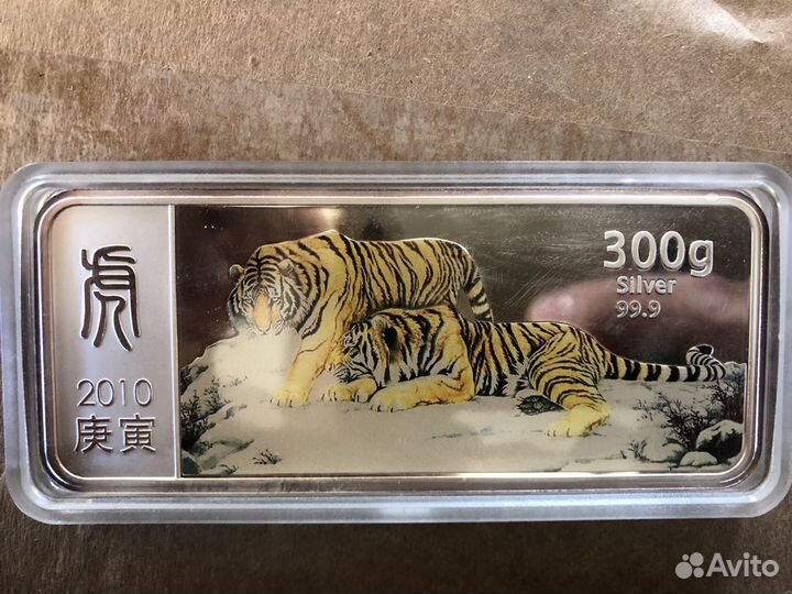 Монета серебро. Либерия 100 долларов 2010 год