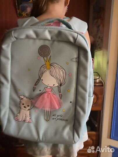 Школьный рюкзак