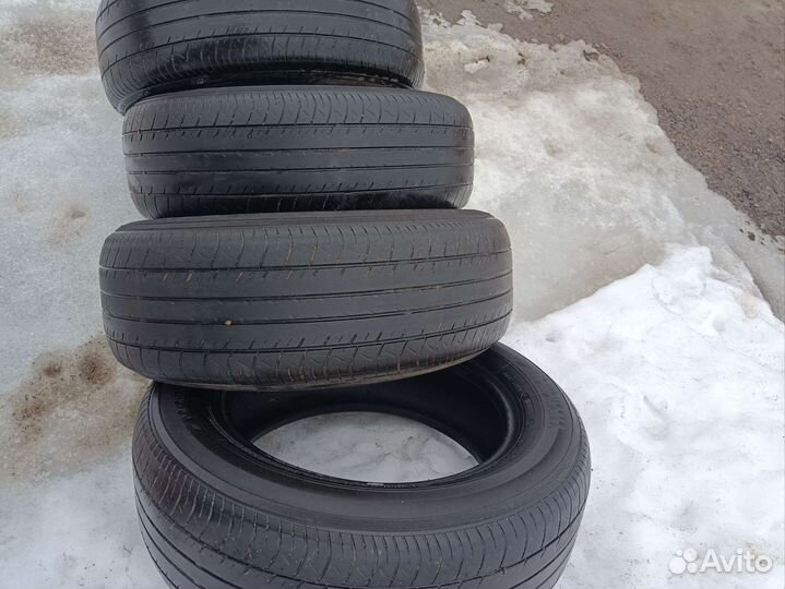 Yokohama dB Decibel E70 215/60 R16