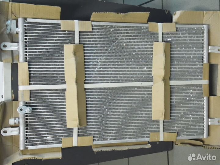 Радиатор кондиционера Ауди А6